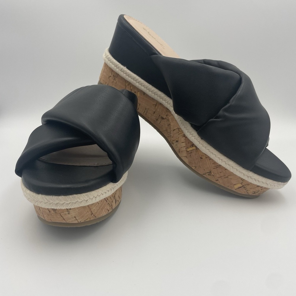 Women's Black Cork Wedge‎ Platform Sandal Size 8 New With Tags Puff Strap